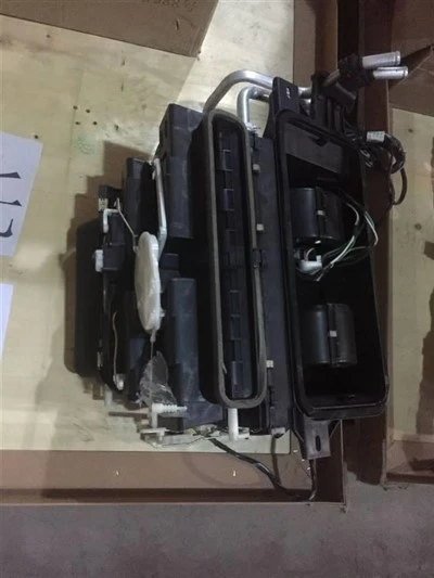 SITRAK C7H Assemblaġġ tal-Heater sħun tal-arja 811-61900-7297